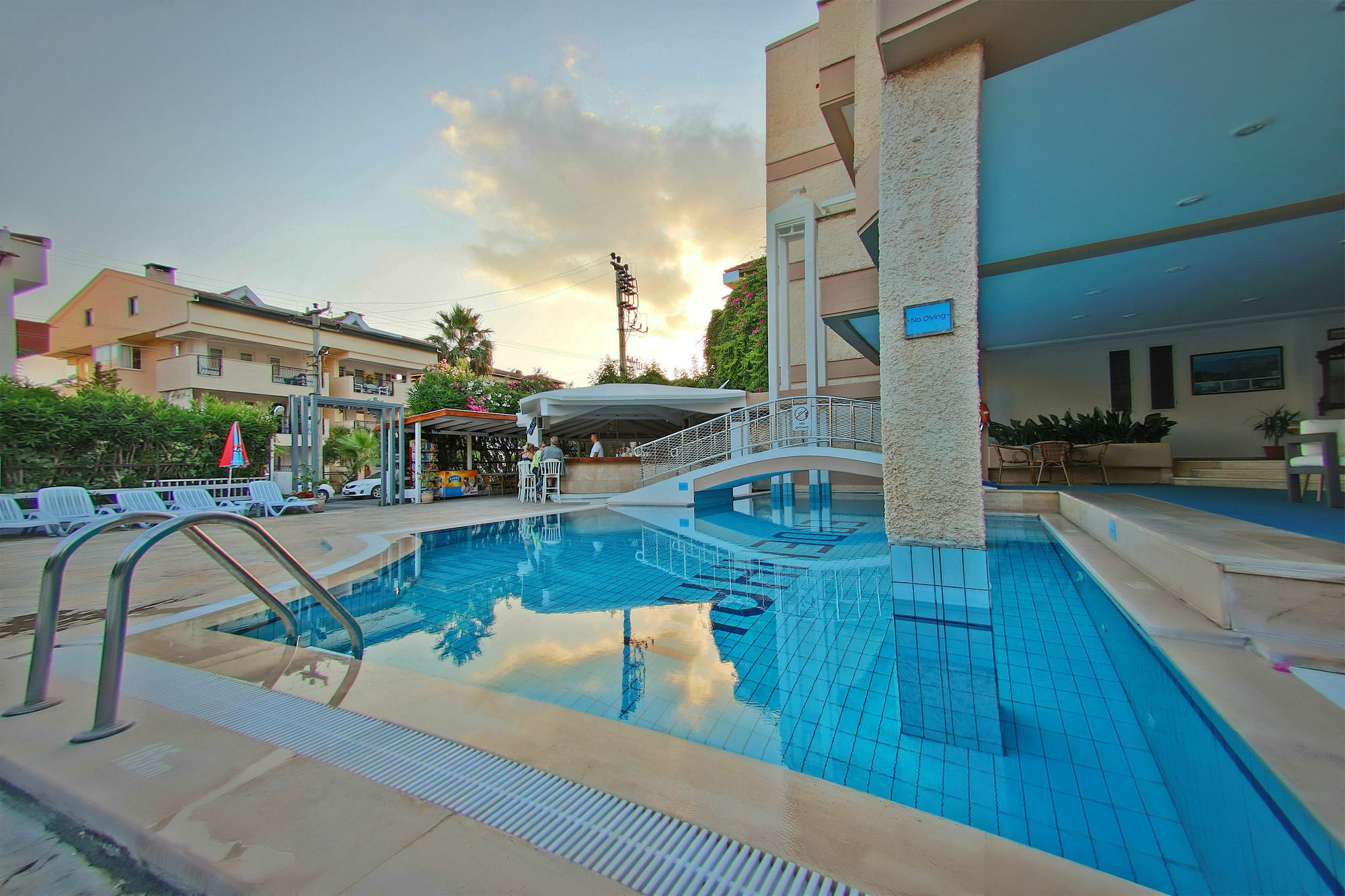 Erdenhan Apart Hotel Мармарис Екстериор снимка